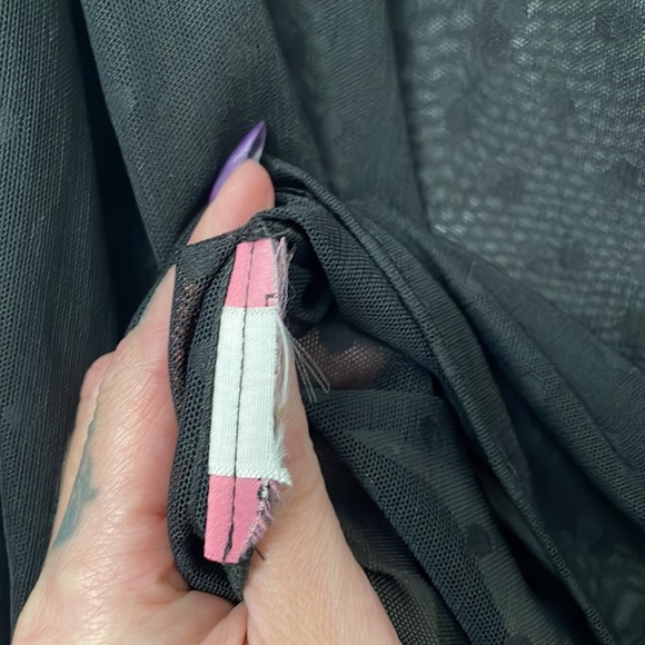 Vixen by Micheline Pitt - Lovely Blouse in Black Swiss Dot - Size Medium - Picture 5 of 5